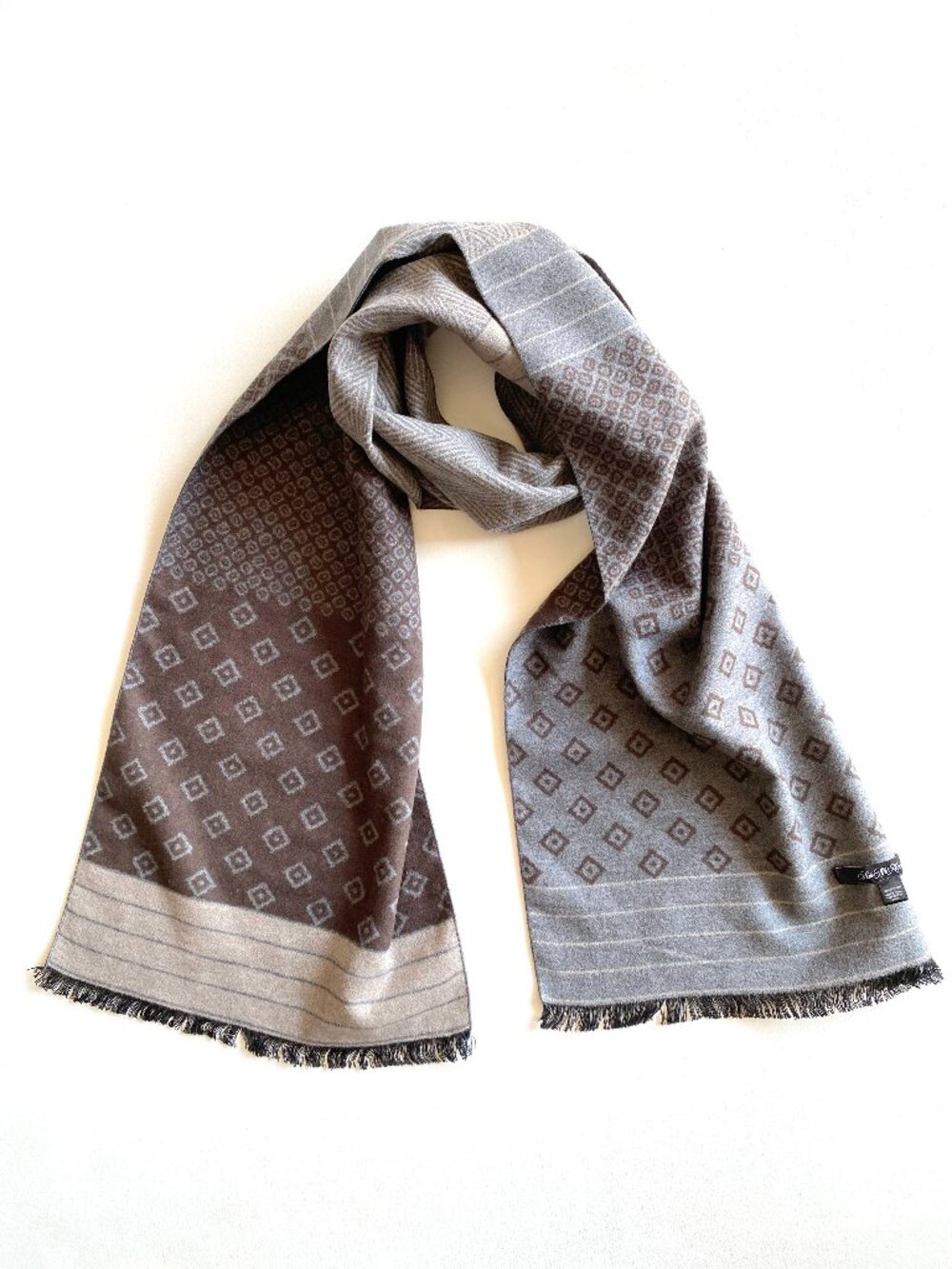 Saks Fifth Avenue 100% Silk Scarf Geometric Pattern Fringed Rectangle Gray